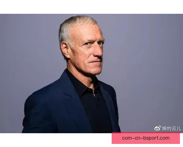 胡梅尔斯罗马首秀不幸自摆乌龙引发球迷热议
