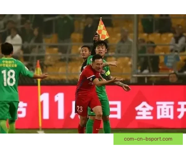 阿兰重返中国男足国家队 引发球迷热议与期待